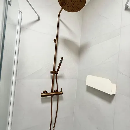 아파트 Vieil Comfort & Tasteful Decoration *