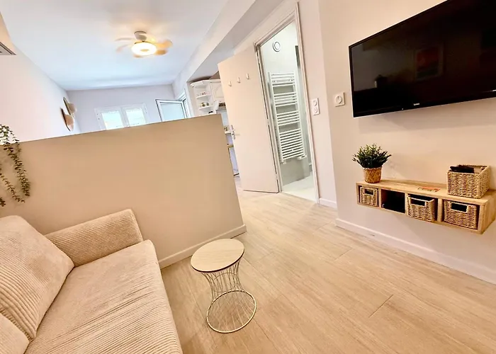 Daire Vieil Comfort & Tasteful Decoration Antibes